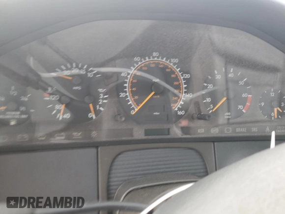1995 Mercedes-Benz S with VIN WDBGA51E2SA215698, listed as a Copart auction lot 43001745 with Not Provided miles and Clean Title. Bid and sale history available at DreamBid. Image 9.