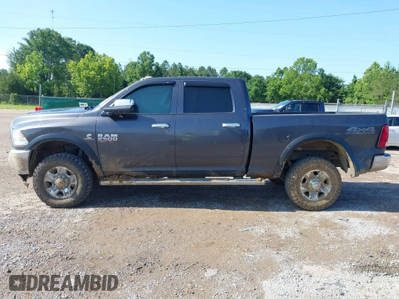 2018 Ram 2500 Tradesman with VIN 3C6UR5CL9JG160005, listed as a IAAI auction lot 42353075 with 146,552 mi miles and . Bid and sale history available at DreamBid. Image 14.
