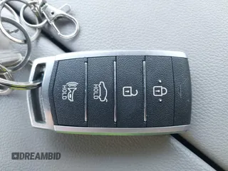 2019 Genesis G80 3.8L z VIN KMTFN4JE1KU313424, wystawiony jako IAAI lot #41985022 z przebiegiem Nie podano mil oraz . Historia ofert i sprzedaży dostępna na DreamBid. Obrazek 11.
