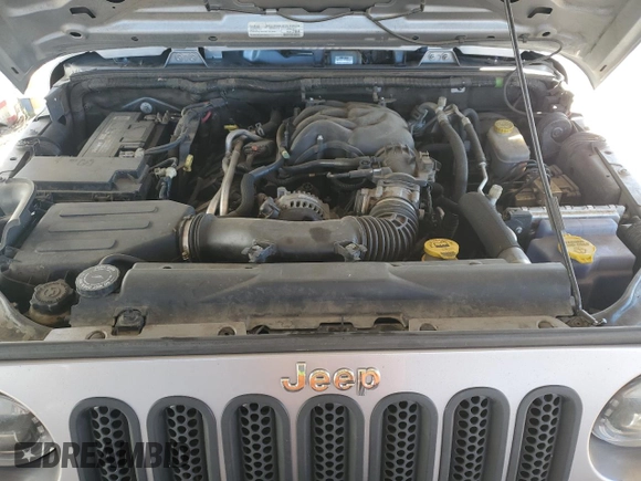 2018 Jeep Wrangler JK Unlimited Sport S with VIN 1C4HJWDG0JL818368, listed as a Copart auction lot 42147475 with 136,893 mi miles and Salvage Title. Bid and sale history available at carsss.com. Image 12.