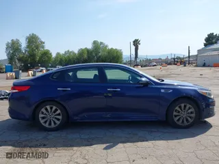 2018 Kia Optima LX with VIN 5XXGT4L31JG268493, listed as a IAAI auction lot 41965277 with 97,458 mi miles. Bid and sale history available at carsss.com. Image 13.