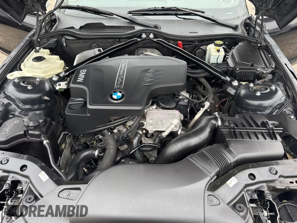 2013 BMW Z4 sDrive28i with VIN WBALL5C58DJ104449, listed as a Copart auction lot 79250174 with 119,451 mi miles and Clean Title. Bid and sale history available at carsss.com. Image 7.