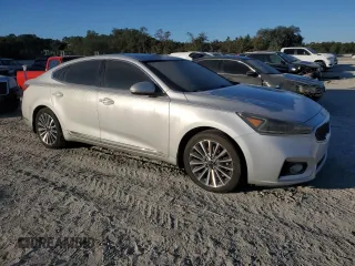 2017 Kia Cadenza Premium with VIN KNALC4J16H5057320, listed as a Copart auction lot 83625594 with 115,535 mi miles and Clean Title. Bid and sale history available at carsss.com. Image 4.