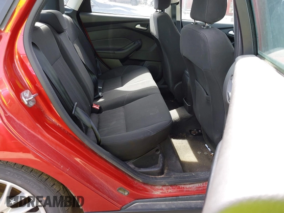 2018 Ford Focus SE with VIN 1FADP3FE2JL269804, listed as a IAAI auction lot 41708103 with 68,623 mi miles. Bid and sale history available at carsss.com. Image 8.