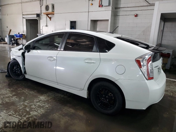 2014 Toyota Prius Four with VIN JTDKN3DU5E1749709, listed as a Copart auction lot 44816795 with 122,679 mi miles and Salvage Title. Bid and sale history available at DreamBid. Image 2.