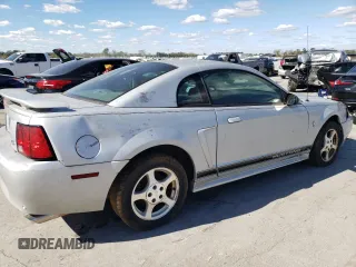 2002 Ford Mustang Standard with VIN 1FAFP40482F167938, listed as a Copart auction lot 76207624 with 0 mi miles and Clean Title. Bid and sale history available at carsss.com. Image 3.