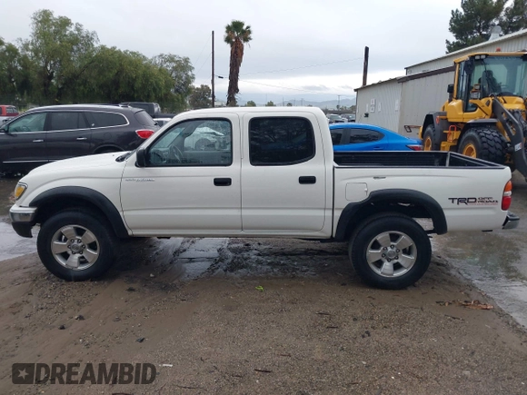 2001 Toyota Tacoma PreRunner with VIN 5TEGN92N21Z736789, listed as a IAAI auction lot 41784065 with 163,675 mi miles. Bid and sale history available at carsss.com. Image 14.