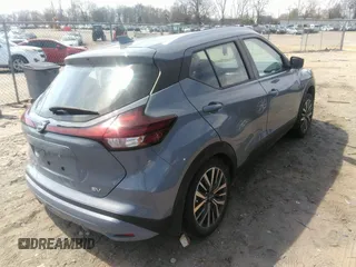 2022 Nissan Kicks SV with VIN 3N1CP5CV1NL503384, listed as a IAAI auction lot 41826171 with 54,355 mi miles. Bid and sale history available at carsss.com. Image 4.