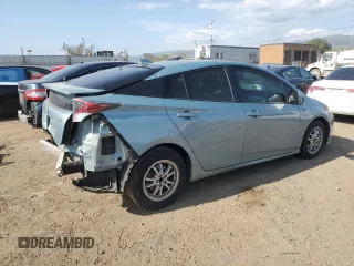 2016 Toyota Prius Two z VIN JTDKBRFU2G3003198, wystawiony jako Copart lot #55325305 z przebiegiem 194 779 mil mil oraz Szkoda całkowita • Salvage title. Historia ofert i sprzedaży dostępna na DreamBid. Obrazek 3.