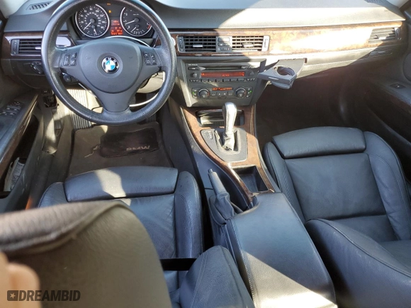 2006 BMW 3 Series 330i with VIN WBAVB33546KR75071, listed as a Copart auction lot 42124475 with 263,215 mi miles and Salvage Title. Bid and sale history available at carsss.com. Image 8.