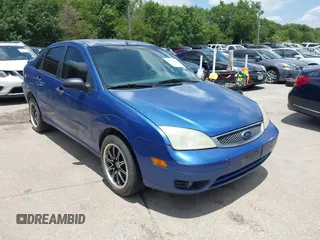 2005 Ford Focus S with VIN 1FAFP34N65W158687, listed as a IAAI auction lot 42706418 with Not provided miles and . Bid and sale history available at DreamBid. Image 1.