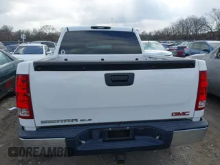 2008 GMC Sierra 1500 SLE1 with VIN 3GTEK13J58G226939, listed as a IAAI auction lot 41340422 with 203,921 mi miles. Bid and sale history available at carsss.com. Image 17.
