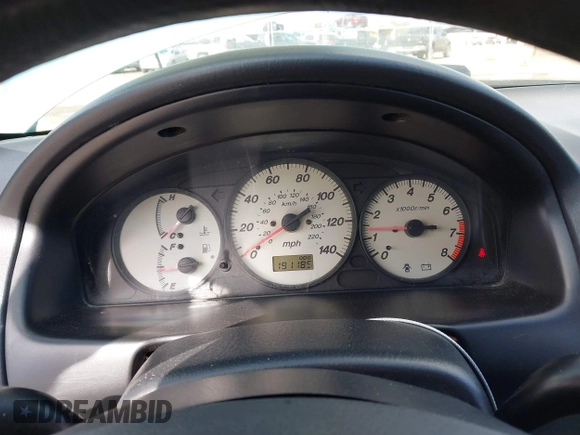 2002 Mazda Protege DX z VIN JM1BJ225721591435, wystawiony jako IAAI lot #42117544 z przebiegiem 191 185 mil mil oraz . Historia ofert i sprzedaży dostępna na DreamBid. Obrazek 7.