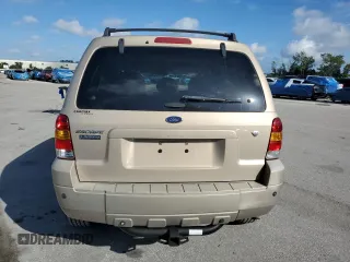 2007 Ford Escape Limited with VIN 1FMCU04177KA09776, listed as a Copart auction lot 60784535 with 175,679 mi miles and Salvage title. Bid and sale history available at DreamBid. Image 6.
