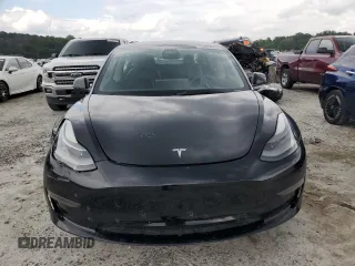 2023 Tesla Model 3 z VIN 5YJ3E1EA8PF436452, wystawiony jako Copart lot #59562355 z przebiegiem 117 512 mil mil oraz Czysty tytuł • Clean title. Historia ofert i sprzedaży dostępna na DreamBid. Obrazek 5.