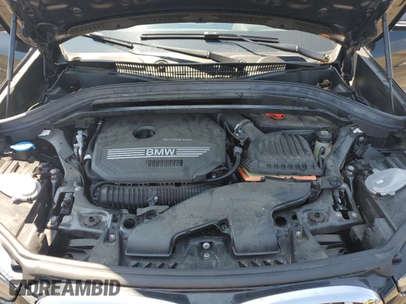 2021 BMW X1 xDrive28i with VIN WBXJG9C06M5S33201, listed as a Copart auction lot 66391015 with 53,395 mi miles and Salvage title. Bid and sale history available at DreamBid. Image 12.