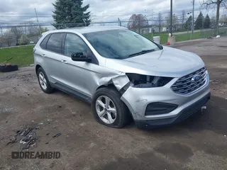 2019 Ford Edge SE z VIN 2FMPK4G99KBB20820, wystawiony jako IAAI lot #42075090 z przebiegiem 76 742 mil mil oraz . Historia ofert i sprzedaży dostępna na DreamBid. Obrazek 1.