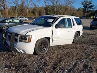 2007 Chevrolet Tahoe LS with VIN 1GNFC13J37R204879, listed as a IAAI auction lot 41286163 with Not provided miles and . Bid and sale history available at DreamBid. Image 2.