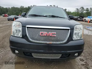 2013 GMC Yukon Denali with VIN 1GKS1EEFXDR212216, listed as a Copart auction lot 51215745 with 180,669 mi miles and Salvage Title. Bid and sale history available at carsss.com. Image 5.