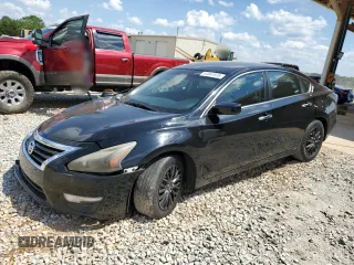 2015 Nissan Altima 2.5 z VIN 1N4AL3AP8FN389609, wystawiony jako Copart lot #54941815 z przebiegiem 251 615 mil mil oraz Szkoda całkowita • Salvage title. Historia ofert i sprzedaży dostępna na DreamBid. Obrazek 1.