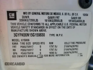 2005 Cadillac Escalade ESV z VIN 3GYFK66N15G159830, wystawiony jako Copart lot #48376245 z przebiegiem 231 914 mil mil oraz Szkody całkowita. Historia ofert i sprzedaży dostępna na DreamBid. Obrazek 13.