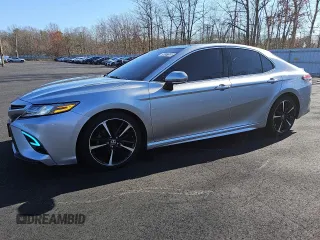 2018 Toyota Camry XSE with VIN 4T1BZ1HK9JU005889, listed as a Copart auction lot 49737105 with 88,606 mi miles and Clean title. Bid and sale history available at DreamBid. Image 1.