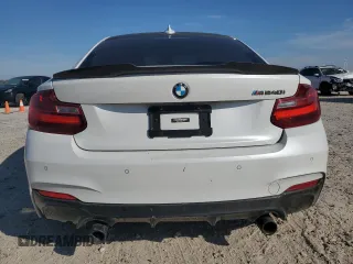 2017 BMW M2 z VIN WBA2G1C54HV638779, wystawiony jako Copart lot #82684934 z przebiegiem Nie podano mil oraz Nie do naprawy • Non repairable. Historia ofert i sprzedaży dostępna na DreamBid. Obrazek 6.