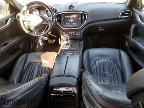 2016 Maserati Ghibli S Q4 z VIN ZAM57RTA6G1172334, wystawiony jako Copart lot #85338024 z przebiegiem 109 516 mil mil oraz Szkoda całkowita • Salvage title. Historia ofert i sprzedaży dostępna na DreamBid. Obrazek 8.