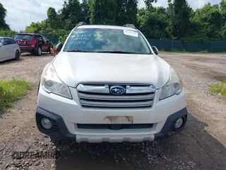 2014 Subaru Outback Limited with VIN 4S4BRBLC2E3309969, listed as a IAAI auction lot 42782324 with 187,771 mi miles and . Bid and sale history available at DreamBid. Image 12.