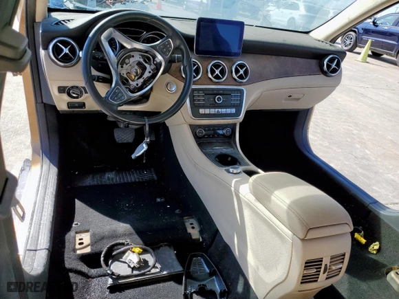 2018 Mercedes-Benz GLA with VIN WDCTG4EB6JJ417803, listed as a Copart auction lot 47076155 with 81,906 mi miles and Clean Title. Bid and sale history available at carsss.com. Image 8.