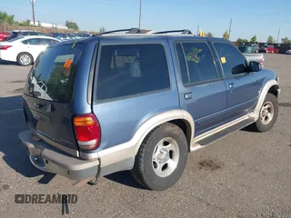2000 Ford Explorer Eddie Bauer with VIN 1FMDU84P6YZB77943, listed as a IAAI auction lot 40303953 with Not provided miles and . Bid and sale history available at DreamBid. Image 4.