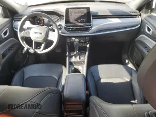 2025 Jeep Compass Latitude с VIN 3C4NJDBN3ST555355, выставлен на аукционе Copart как лот 59007635 с пробегом 5 355 миль миль и Списание • Salvage title. История ставок и продаж доступна на DreamBid. Изображение 8.