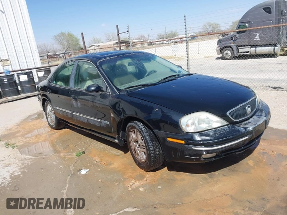 2000 Mercury Sable LS Premium with VIN 1MEFM55SXYA645345, listed as a IAAI auction lot 41778827 with 196,746 mi miles. Bid and sale history available at carsss.com. Image 1.