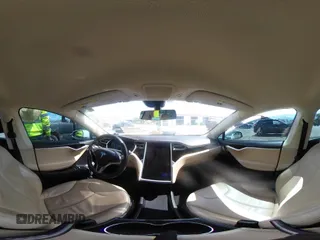 2013 Tesla Model S с VIN 5YJSA1AC8DFP10260, выставлен на аукционе IAAI как лот 42545156 с пробегом 121 329 миль миль и . История ставок и продаж доступна на DreamBid. Изображение 20.