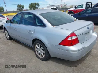 2005 Ford Five Hundred Limited with VIN 1FAHP28145G120881, listed as a IAAI auction lot 42814490 with Not provided miles and . Bid and sale history available at DreamBid. Image 3.