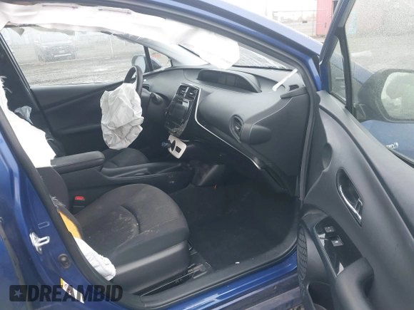 2018 Toyota Prius Two with VIN JTDKBRFU3J3071016, listed as a IAAI auction lot 41335582 with 179,542 mi miles and . Bid and sale history available at DreamBid. Image 5.