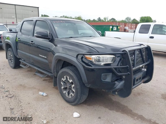 2017 Toyota Tacoma SR5 with VIN 5TFCZ5AN8HX047614, listed as a IAAI auction lot 41939182 with 351,008 mi miles. Bid and sale history available at carsss.com. Image 1.