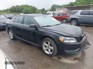 2012 Volkswagen Passat SE с VIN 1VWBP7A30CC101769, выставлен на аукционе IAAI как лот 42281010 с пробегом 161 003 миль миль и . История ставок и продаж доступна на DreamBid. Изображение 1.