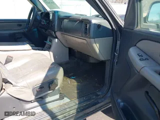 2001 Chevrolet Tahoe LS with VIN 1GNEK13T71J259468, listed as a IAAI auction lot 41876527 with 1 mi miles. Bid and sale history available at carsss.com. Image 5.