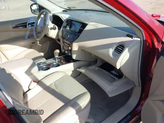 2013 Nissan Pathfinder SV with VIN 5N1AR2MM2DC612509, listed as a IAAI auction lot 40997193 with 999,999 mi miles. Bid and sale history available at carsss.com. Image 5.