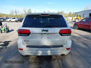 2022 Jeep Grand Cherokee Laredo E с VIN 1C4RJFAG4NC120103, выставлен на аукционе IAAI как лот 42152123 с пробегом 58 032 миль миль и . История ставок и продаж доступна на DreamBid. Изображение 17.