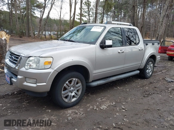 2008 Ford Explorer Sport Trac Limited z VIN 1FMEU33E18UB34647, wystawiony jako IAAI lot #41364035 z przebiegiem 155 234 mil mil oraz . Historia ofert i sprzedaży dostępna na DreamBid. Obrazek 18.