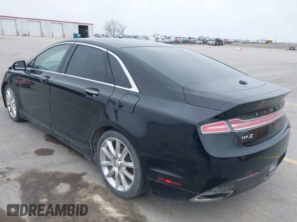2016 Lincoln MKZ with VIN 3LN6L2J9XGR606387, listed as a IAAI auction lot 41943092 with 183,194 mi miles and . Bid and sale history available at DreamBid. Image 3.