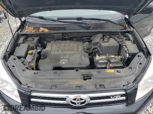 2007 Toyota RAV4 Limited with VIN JTMZK31VX75014305, listed as a Copart auction lot 55990915 with 135,215 mi miles and Salvage title. Bid and sale history available at DreamBid. Image 12.