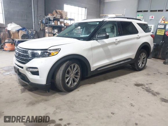 2023 Ford Explorer XLT с VIN 1FMSK8DH8PGC42744, выставлен на аукционе IAAI как лот 42436176 с пробегом 11 840 миль миль и . История ставок и продаж доступна на DreamBid. Изображение 17.
