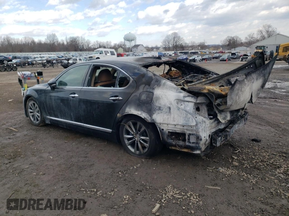 2015 Lexus LS 460 z VIN JTHCL5EF7F5023557, wystawiony jako Copart lot #42178425 z przebiegiem Nie podano mil oraz Szkoda całkowita • Salvage title. Historia ofert i sprzedaży dostępna na DreamBid. Obrazek 2.