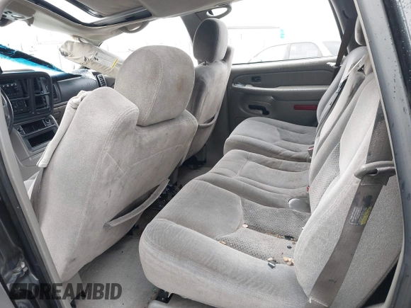 2005 Chevrolet Tahoe Z71 with VIN 1GNEC13T15R205653, listed as a IAAI auction lot 41808672 with 210,261 mi miles and . Bid and sale history available at DreamBid. Image 8.