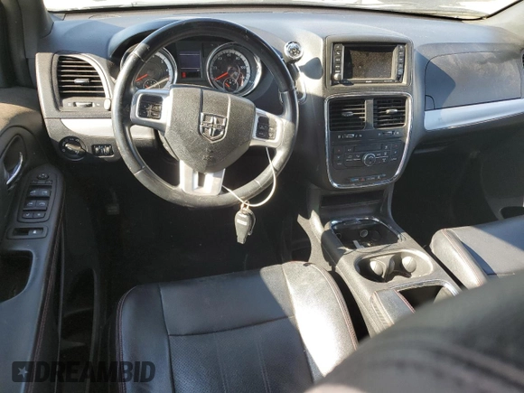 2014 Dodge Grand Caravan R/T with VIN 2C4RDGEG8ER385914, listed as a Copart auction lot 56425305 with 120,241 mi miles and Clean Title. Bid and sale history available at DreamBid. Image 8.