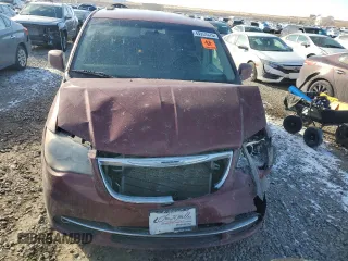 2014 Chrysler Town & Country Touring with VIN 2C4RC1BG0ER307003, listed as a Copart auction lot 44951475 with 135,245 mi miles and Salvage Title. Bid and sale history available at carsss.com. Image 5.