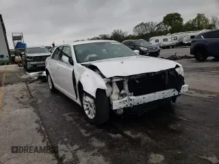 2014 Chrysler 300 z VIN 2C3CCAAG7EH148451, wystawiony jako Copart lot #54672815 z przebiegiem 154 241 mil mil oraz Szkoda całkowita • Salvage title. Historia ofert i sprzedaży dostępna na DreamBid. Obrazek 14.